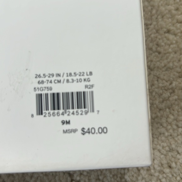 Levi’s infant  bodysuit and pants two-piece set size 9 months - Picture 4 of 4